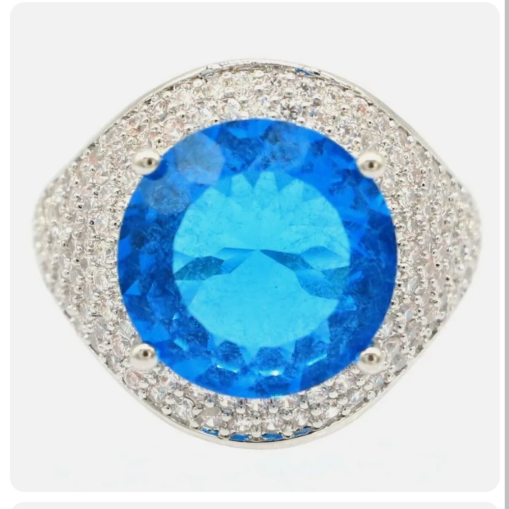 New size 8 Swiss blue topaz cz sterling silver ring